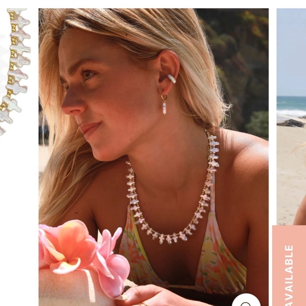 LEX NOEL PEARL REVIVAL NECKLACE!! STUNNING!! New in box